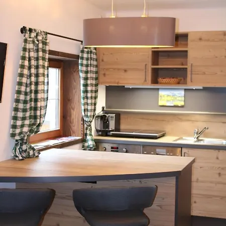 's Gasthaeusl Apartman *