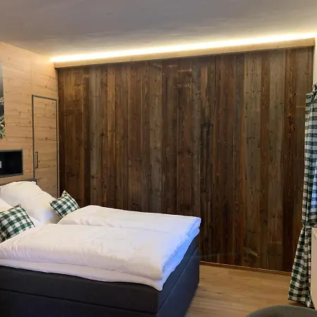 's Gasthaeusl * キルヒベルク・イン・チロル